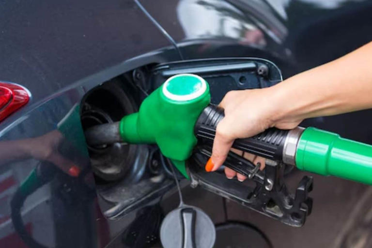 Petrol and Diesel Prices in India on November 2025: City-Wise Rates and What Influences Them